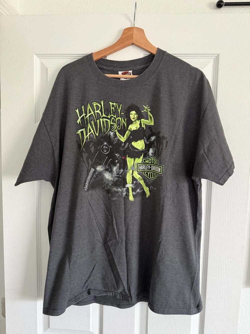 Harley-Davidson Zombie Pinup Graphic T-Shirt Seminole Sanford FL Charcoal XL